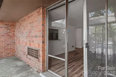 1739 S Hawthorne Road, Winston Salem, NC 27103 - Photo 15