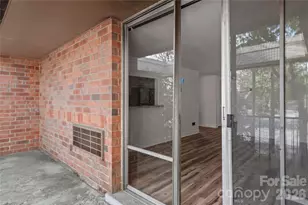 1739 S Hawthorne Rd, Winston Salem, NC 27103 - Photo 15