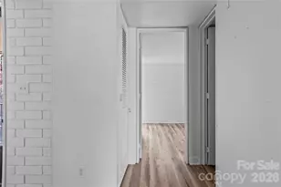 1739 S Hawthorne Rd, Winston Salem, NC 27103 - Photo 13