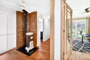 111 Hidden Pond Ln, Asheville, NC 28804 - Photo 21