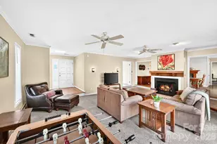 111 Hidden Pond Ln, Asheville, NC 28804 - Photo 13