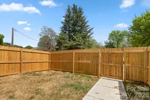 4431 Fair St, Charlotte, NC 28208 - Photo 41