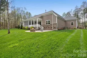 345 Barnwood Dr, Rockwell, NC 28138 - Photo 7