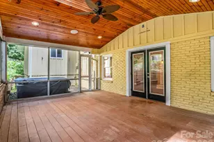 111 Dogwood Dr, Black Mountain, NC 28711 - Photo 27