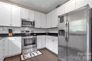 27 Mann Ln, Fletcher, NC 28732 - Photo 9