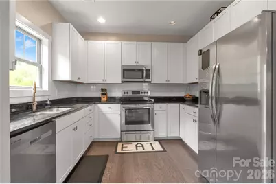 27 Mann Lane, Fletcher, NC 28732 - Photo 7