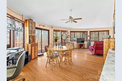 53 Yale Road, Hendersonville, NC 28739 - Photo 9