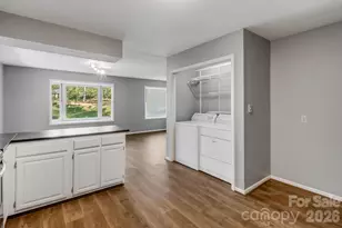 154 Surry Ln, Hendersonville, NC 28791 - Photo 19