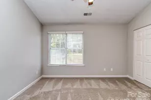 8211 Golf Ridge Dr, Charlotte, NC 28277 - Photo 17