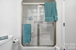 2070 Golfside Ln, Hendersonville, NC 28739 - Photo 17