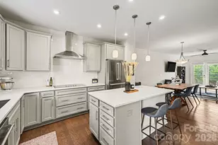 12045 Brooklyn Ave, Charlotte, NC 28204 - Photo 9