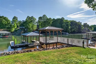 153 Plantation Dr, Mooresville, NC 28117 - Photo 9