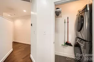 333 W Trade Street W, Charlotte, NC 28202 - Photo 9