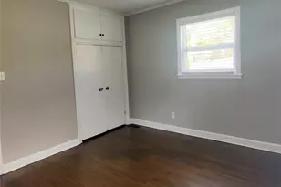 4041 Carlyle Dr, Charlotte, NC 28208 - Photo 11