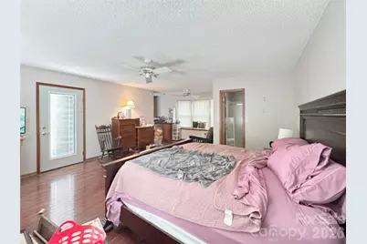 8209 Saddlehorse Lane, Charlotte, NC 28215 - Photo 31