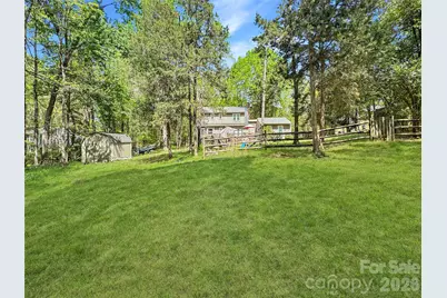 8209 Saddlehorse Lane, Charlotte, NC 28215 - Photo 9
