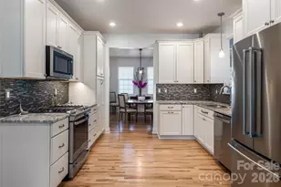 305 Woodview Ct, Fletcher, NC 28732 - Photo 17