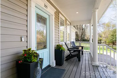 305 Woodview Court, Fletcher, NC 28732 - Photo 7