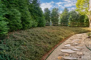 305 Woodview Ct, Fletcher, NC 28732 - Photo 41