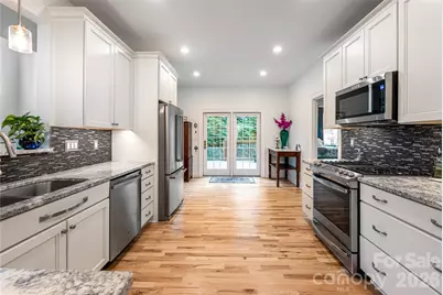 305 Woodview Court, Fletcher, NC 28732 - Photo 19