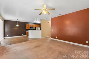 8718 Buttonwood Ct, Charlotte, NC 28215 - Photo 7
