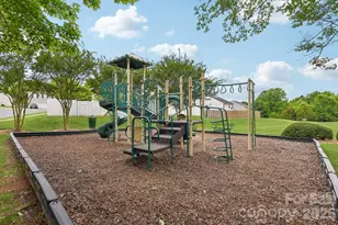 8718 Buttonwood Ct, Charlotte, NC 28215 - Photo 29