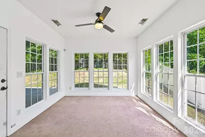 8718 Buttonwood Court, Charlotte, NC 28215 - Photo 15