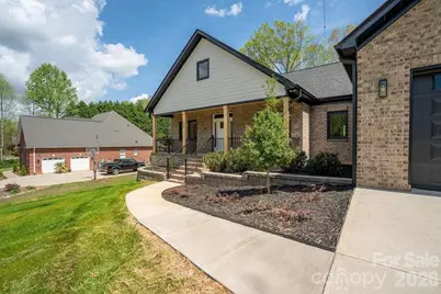 145 Creekwood Drive, Dallas, NC 28034 - Photo 3