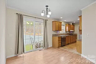 633 Allen Dr, Marshall, NC 28753 - Photo 5