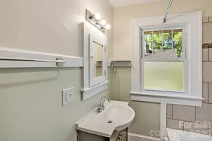 32 Swannanoa Ave, Asheville, NC 28806 - Photo 29