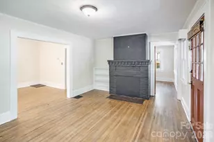 32 Swannanoa Ave, Asheville, NC 28806 - Photo 11