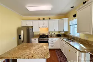 194 Beechnut Dr, Hendersonville, NC 28739 - Photo 7