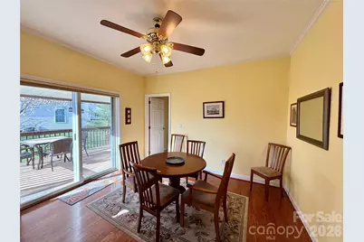 194 Beechnut Drive, Hendersonville, NC 28739 - Photo 9