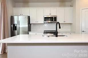 9037 Widden Wy, Charlotte, NC 28269 - Photo 3