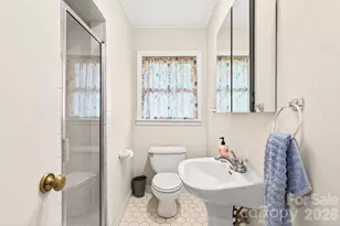 3 Ellenwood Dr, Asheville, NC 28804 - Photo 25