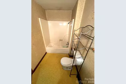 3968 Dover Street, Claremont, NC 28610 - Photo 9