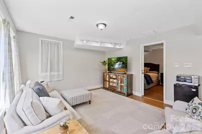 33 Madison Street, Asheville, NC 28801 - Photo 21