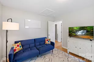 33 Madison St, Asheville, NC 28801 - Photo 17