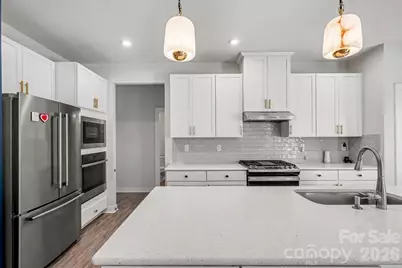 10344 Paper Birch Drive, Charlotte, NC 28215 - Photo 15