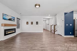 10344 Paper Birch Dr, Charlotte, NC 28215 - Photo 9