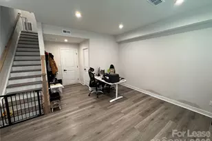 3047 Terroir Ln, Charlotte, NC 28217 - Photo 3