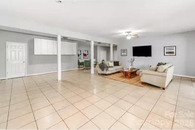 7015 Oakview Lane, Charlotte, NC 28226 - Photo 37