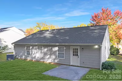 2012 Pheasant Glen Road, Charlotte, NC 28214 - Photo 15