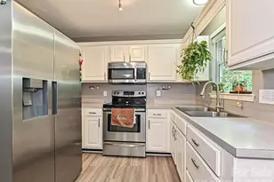 9207 Kimmel Ln, Charlotte, NC 28216 - Photo 9