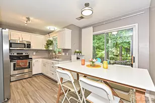 9207 Kimmel Ln, Charlotte, NC 28216 - Photo 7