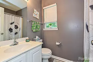 9207 Kimmel Ln, Charlotte, NC 28216 - Photo 17