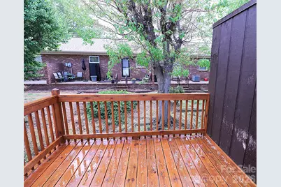 525 SW 12th Street SW #29, Hickory, NC 28602 - Photo 15