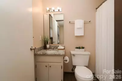 525 SW 12th Street SW #29, Hickory, NC 28602 - Photo 11