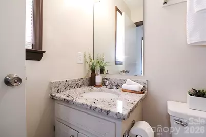 525 SW 12th Street SW #29, Hickory, NC 28602 - Photo 11
