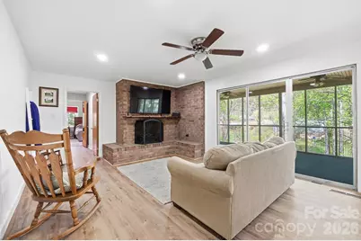 465 28th Avenue Lane NE, Hickory, NC 28601 - Photo 13